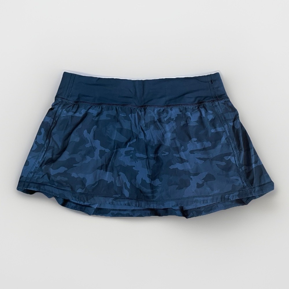 LULULEMON Size 8 Pace Rival Heritage 365 Mid Rise Skort Camo Deep Coal Athletic